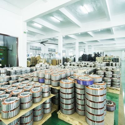 Grandi ventilatori di raffreddamento industriali HVS 380v Grandi motori a 3 fasi con lame di alluminio